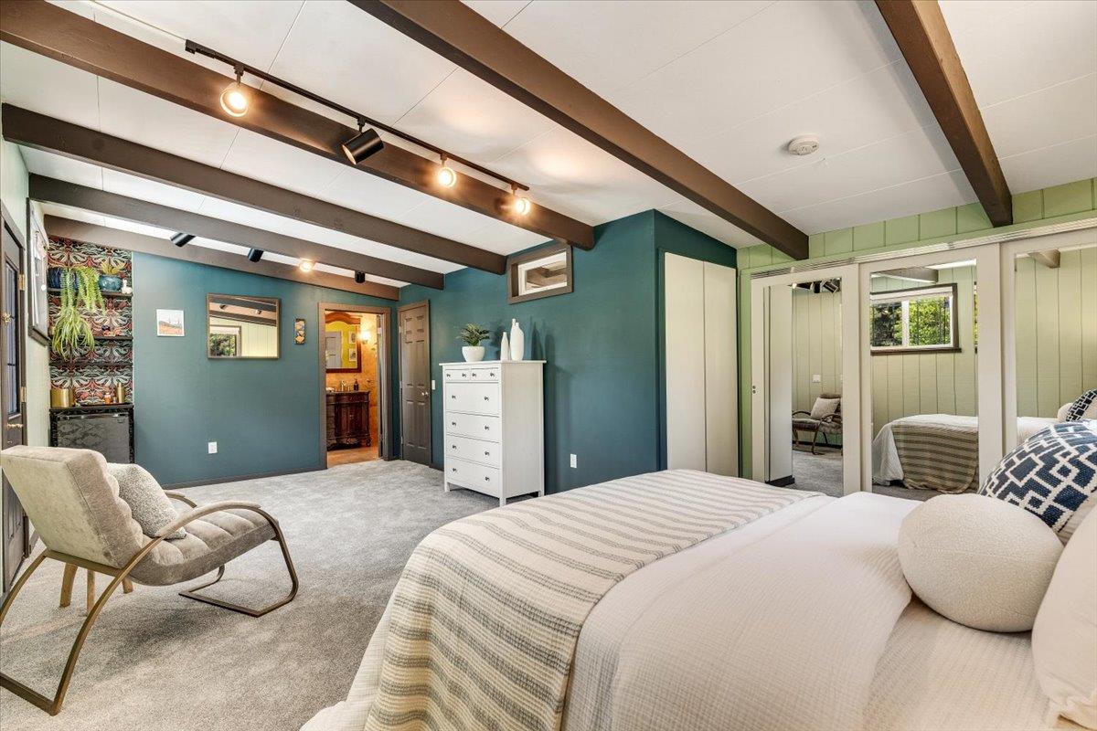 368 Green Valley Road
