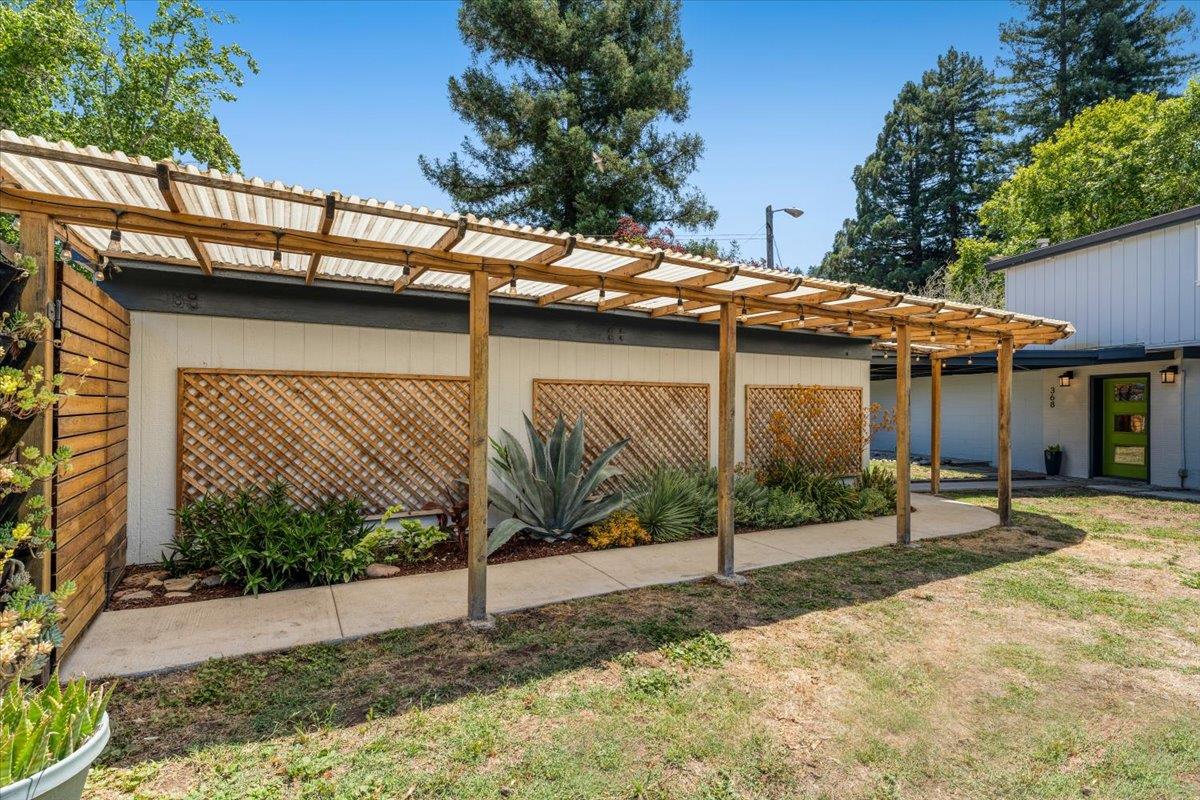 368 Green Valley Road