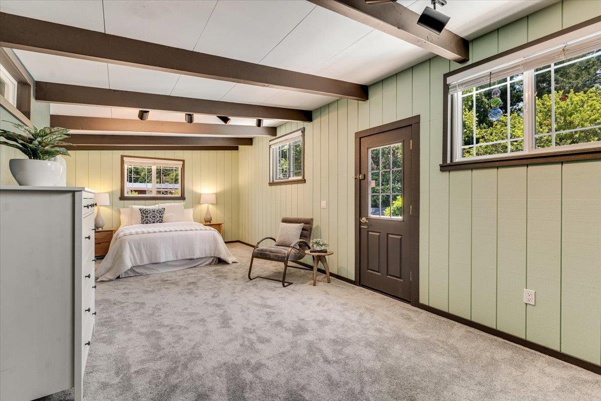 368 Green Valley Road