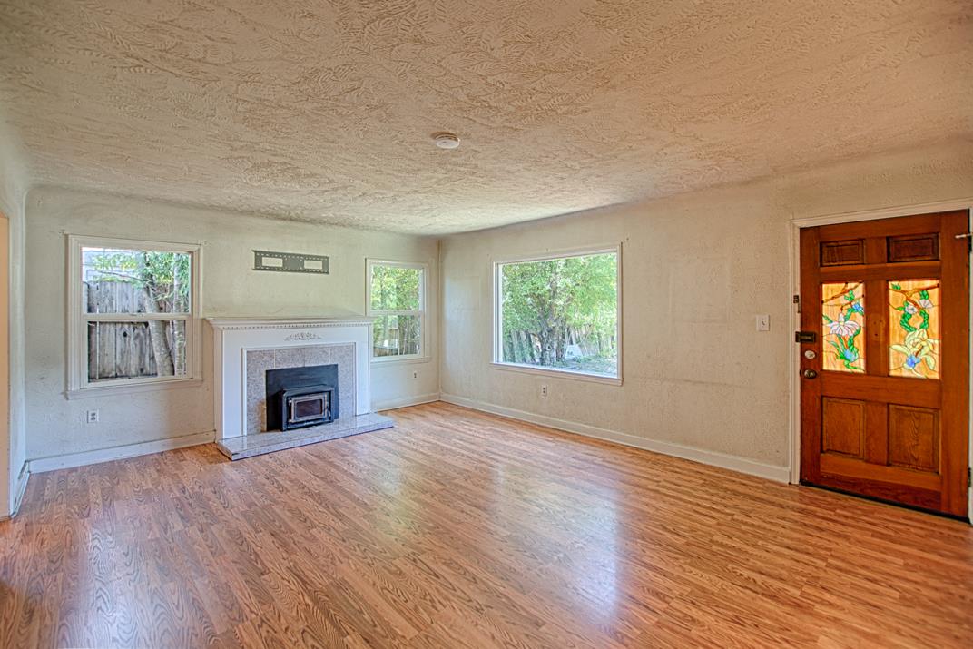 6030 Plateau Drive