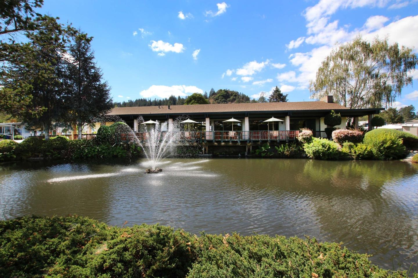 444 Whispering Pines Drive Unit: 14