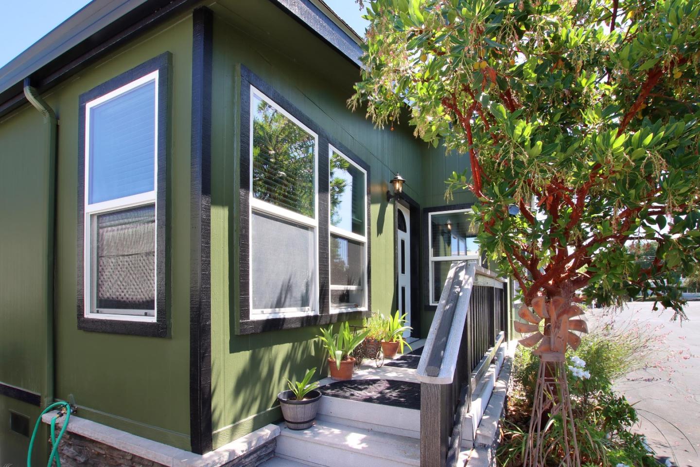 444 Whispering Pines Drive Unit: 14