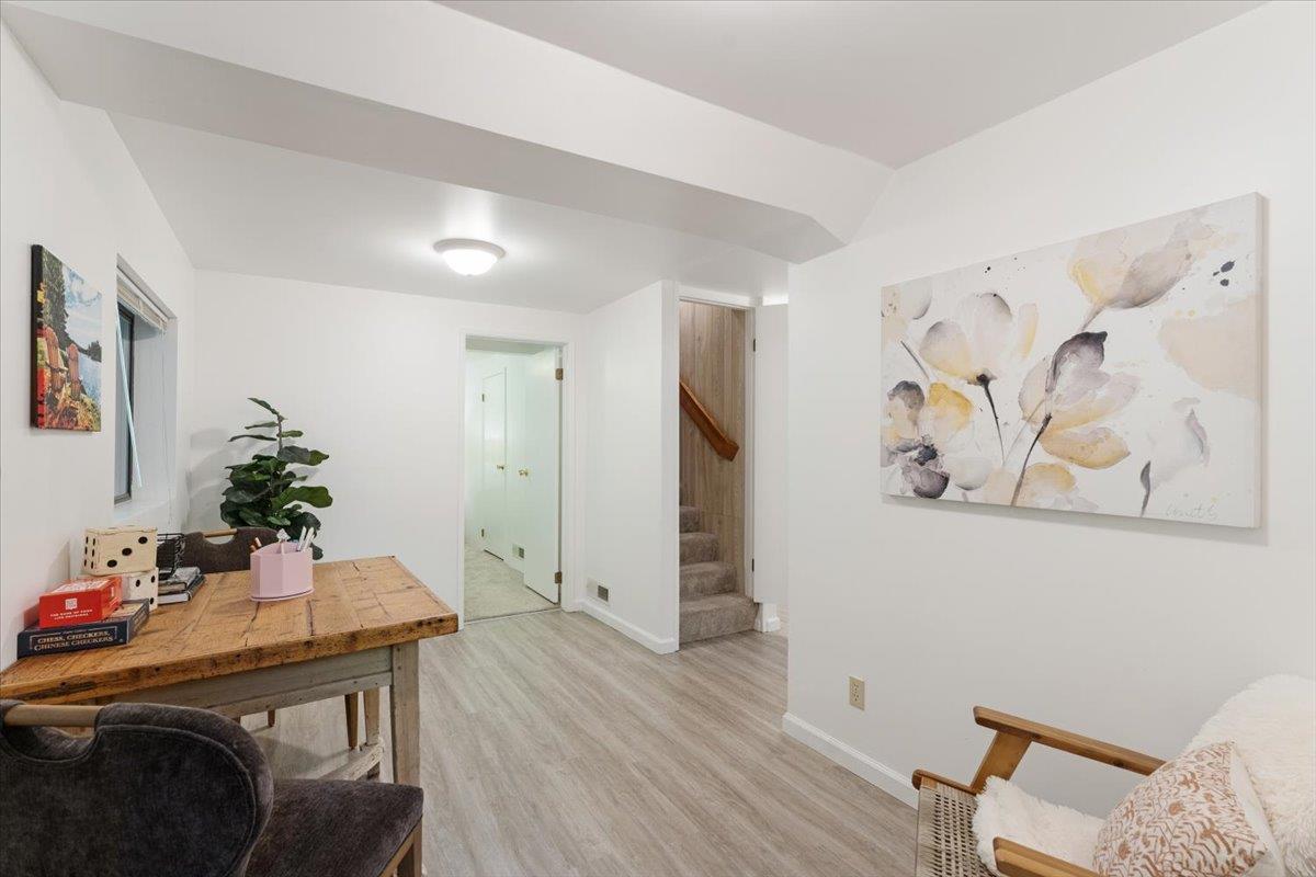 880 Sunrise Ridge