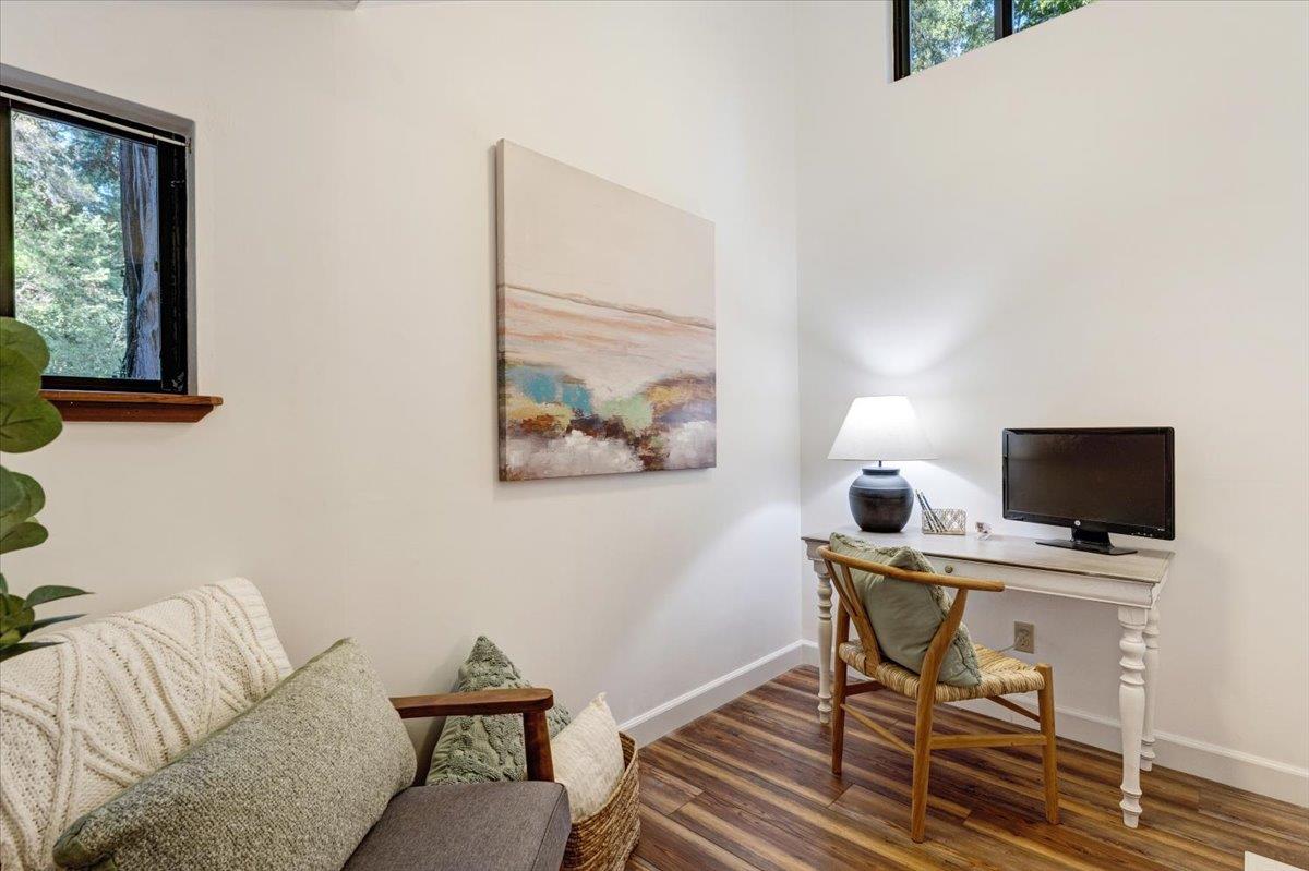880 Sunrise Ridge