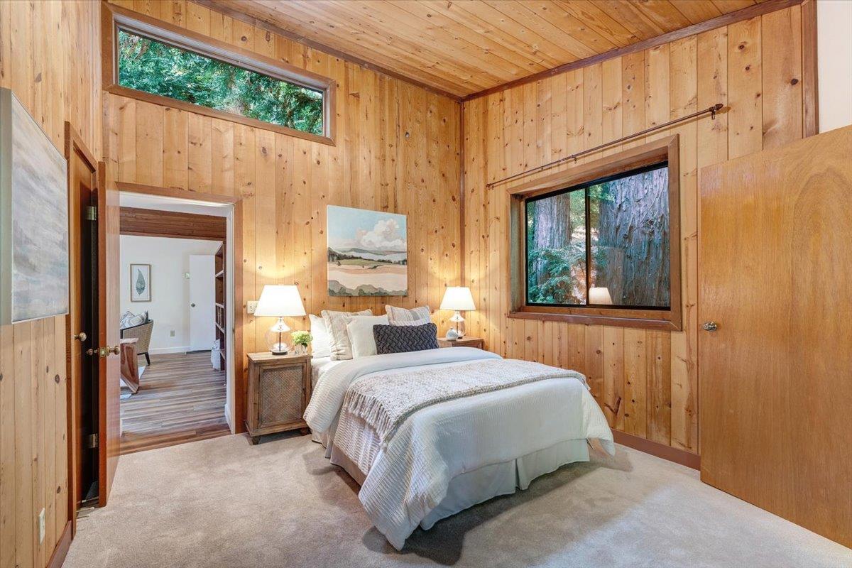 880 Sunrise Ridge