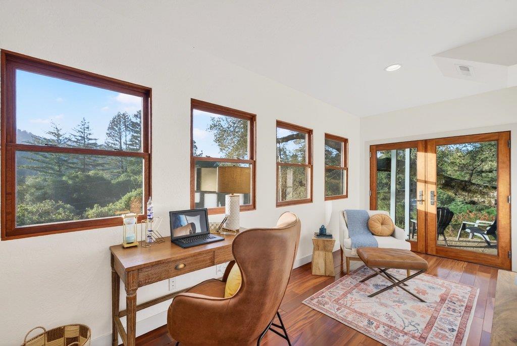 2203 Quail Hollow Road