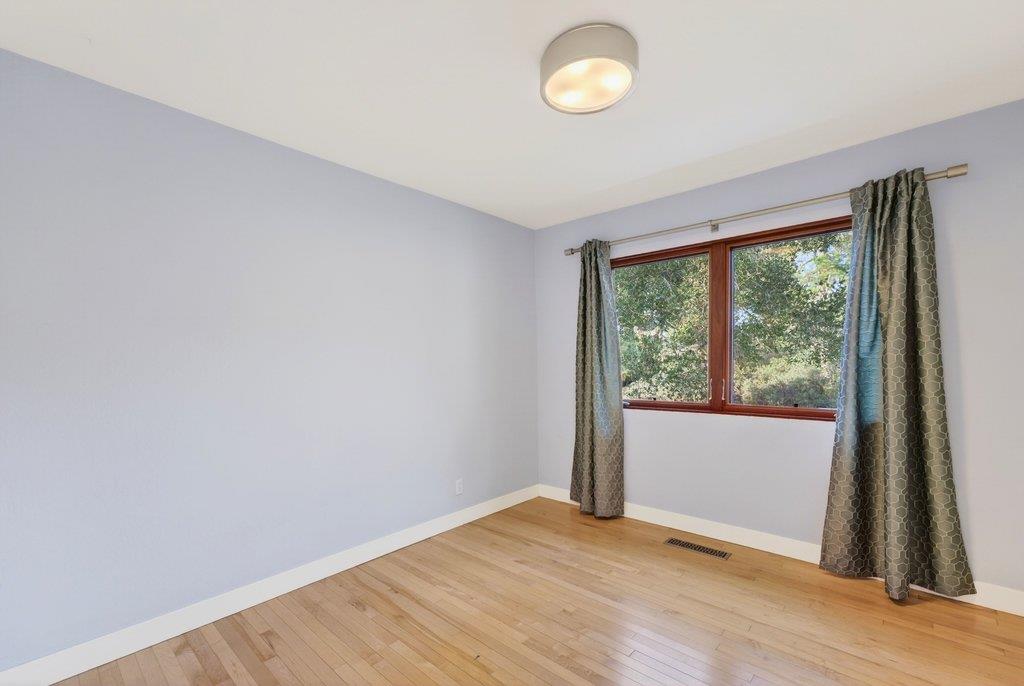 2203 Quail Hollow Road