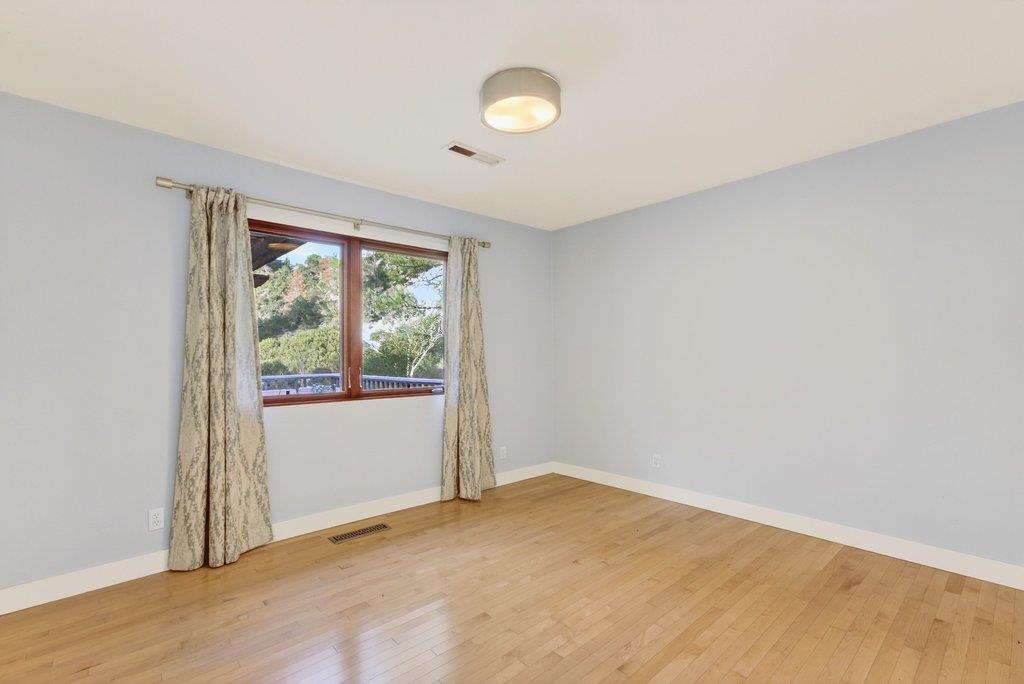 2203 Quail Hollow Road