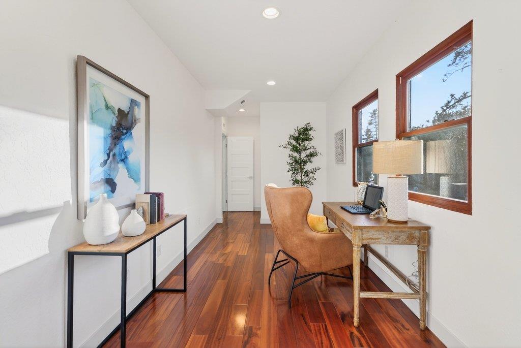 2203 Quail Hollow Road