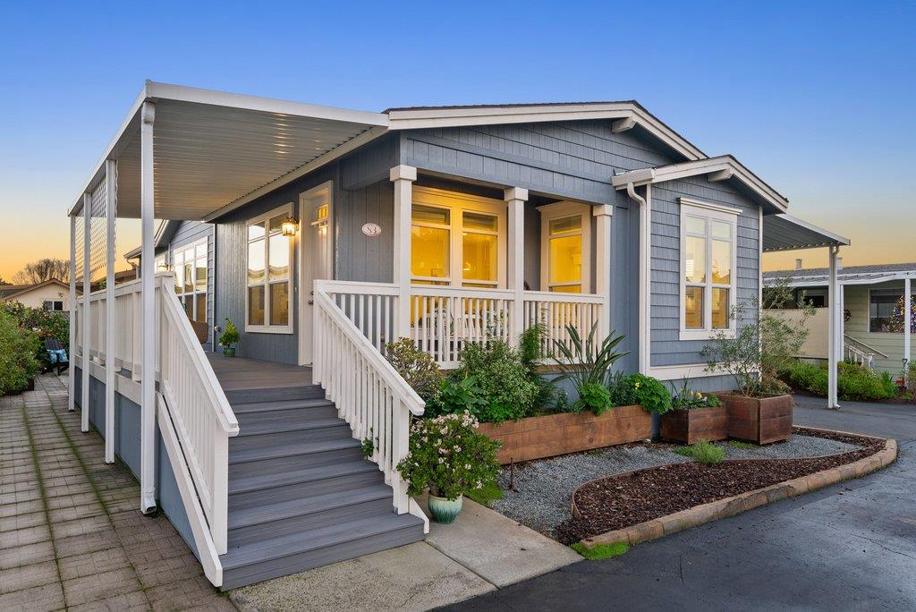 83 Leawood Street Unit: 83