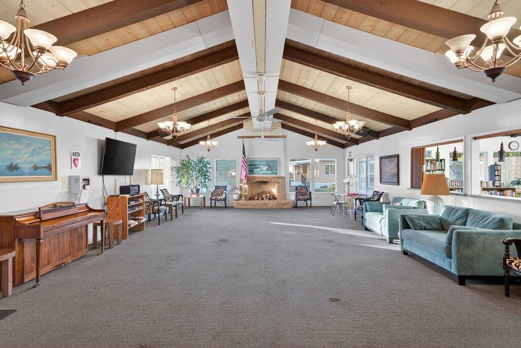 83 Leawood Street Unit: 83