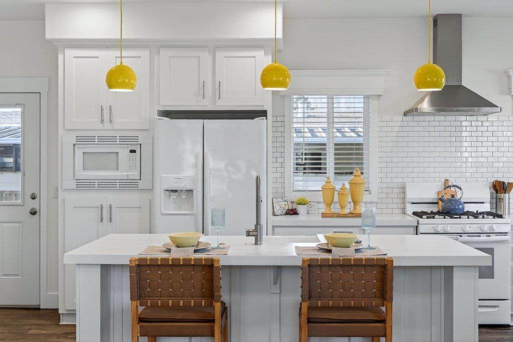 83 Leawood Street Unit: 83