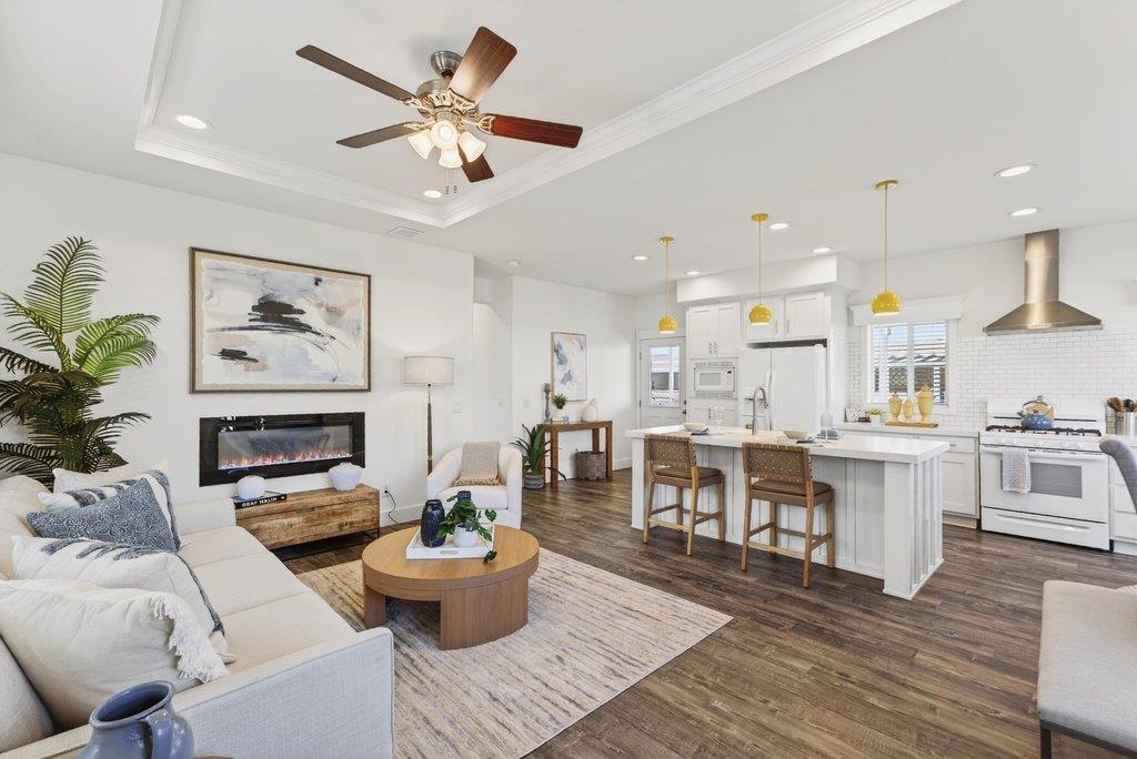 83 Leawood Street Unit: 83