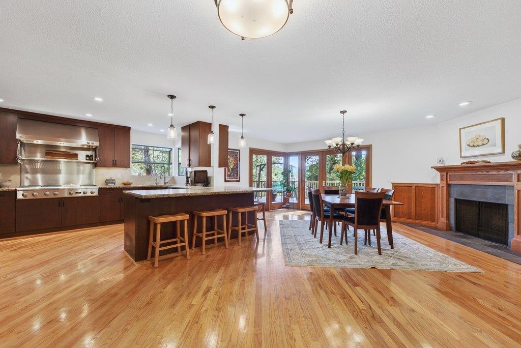 350 Aurora Road