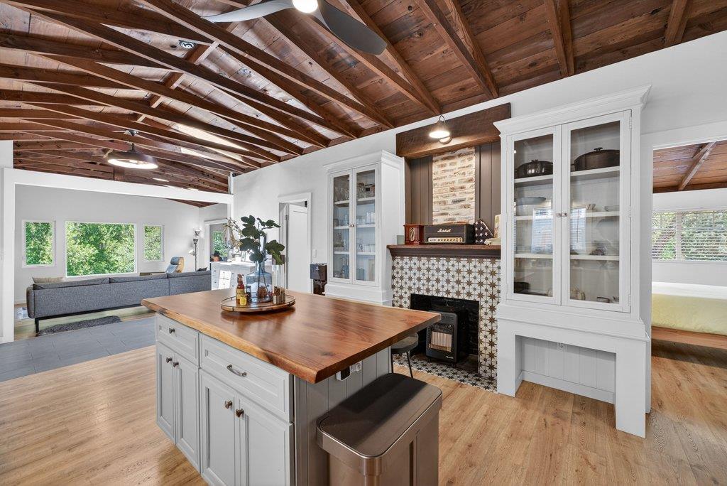 125 Shadowbrook Road