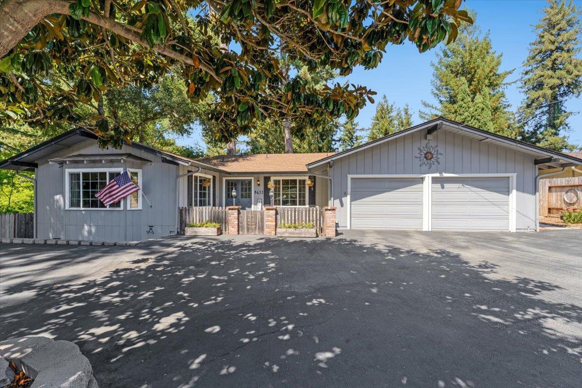 8633 Glen Arbor Road