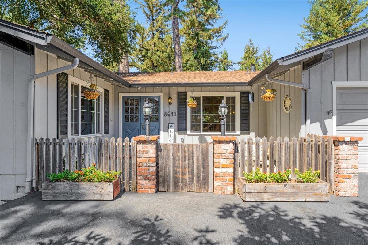 8633 Glen Arbor Road