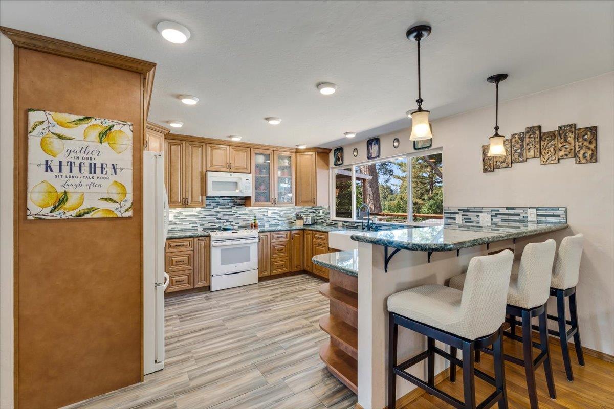 8633 Glen Arbor Road