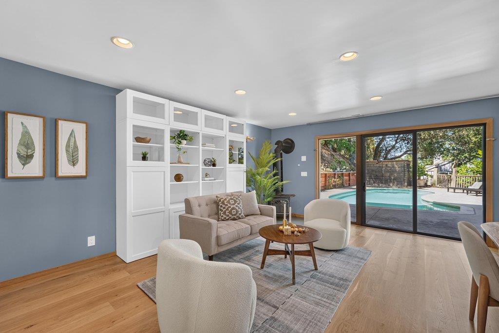 118 Blueberry DR