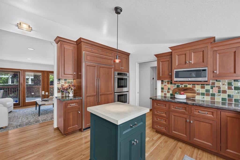 21030 Canyon View Drive