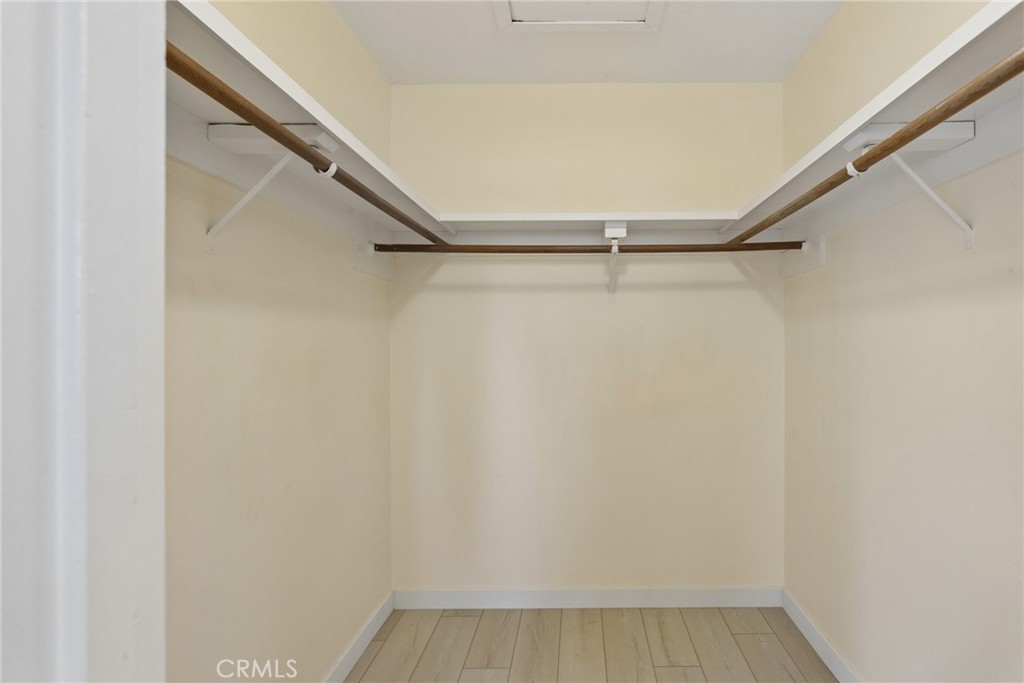 1106 Oceanaire