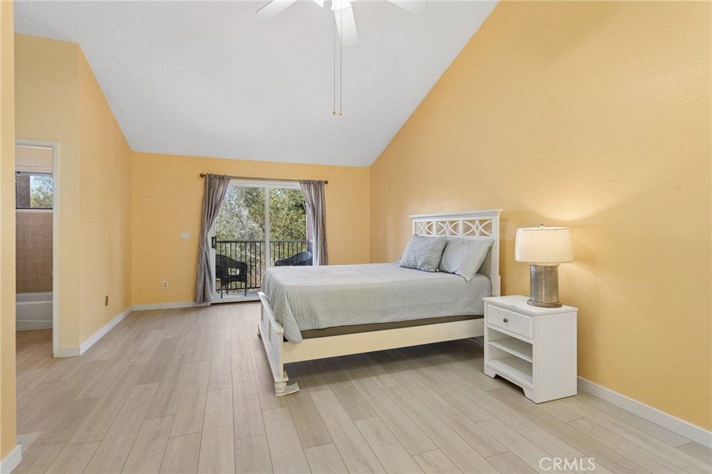 1106 Oceanaire