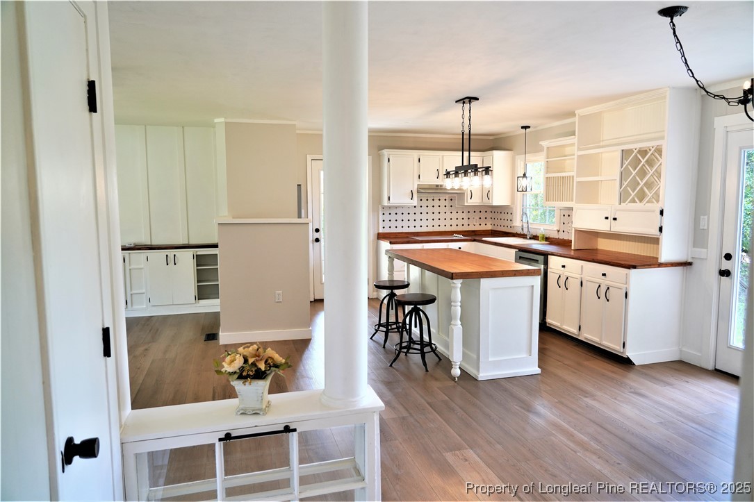2839 Skycrest Drive