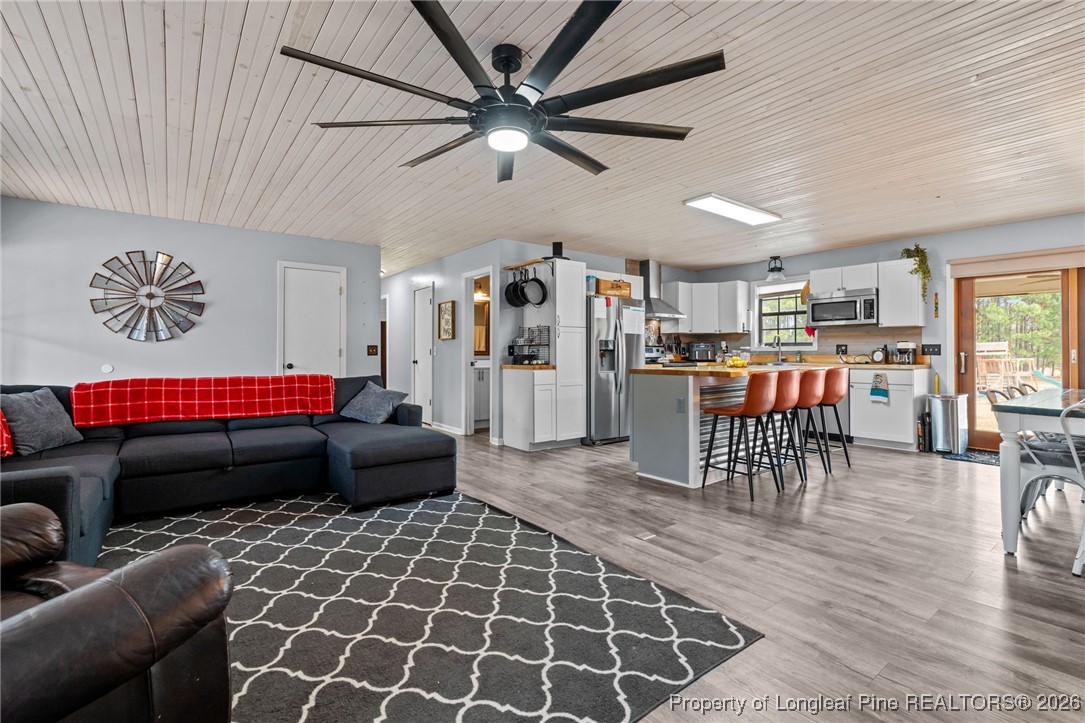 2229 Tingen Road