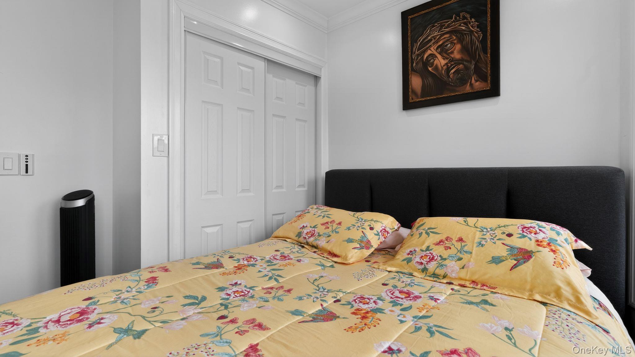 175 Hempstead Avenue