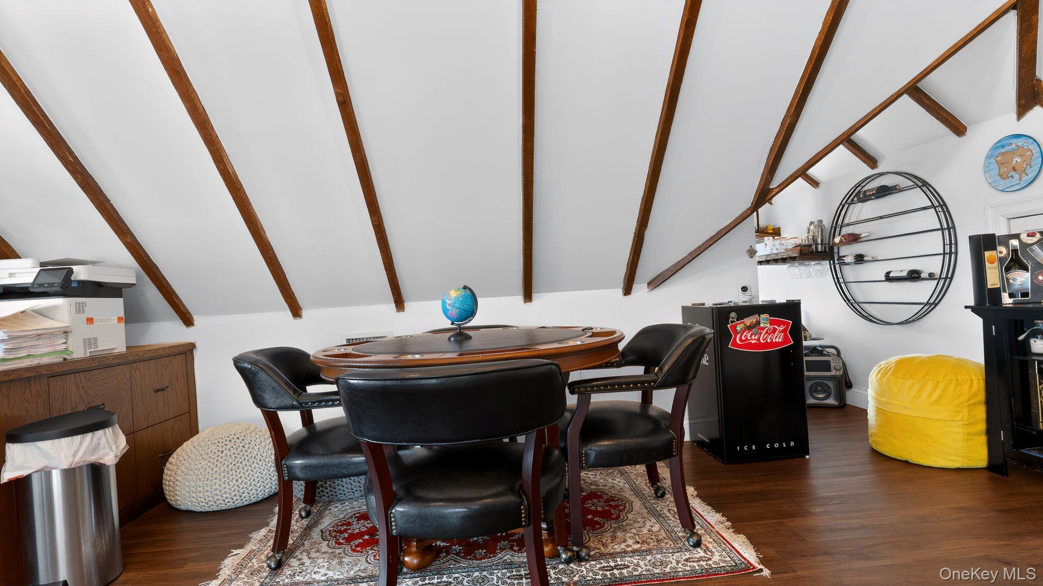 175 Hempstead Avenue