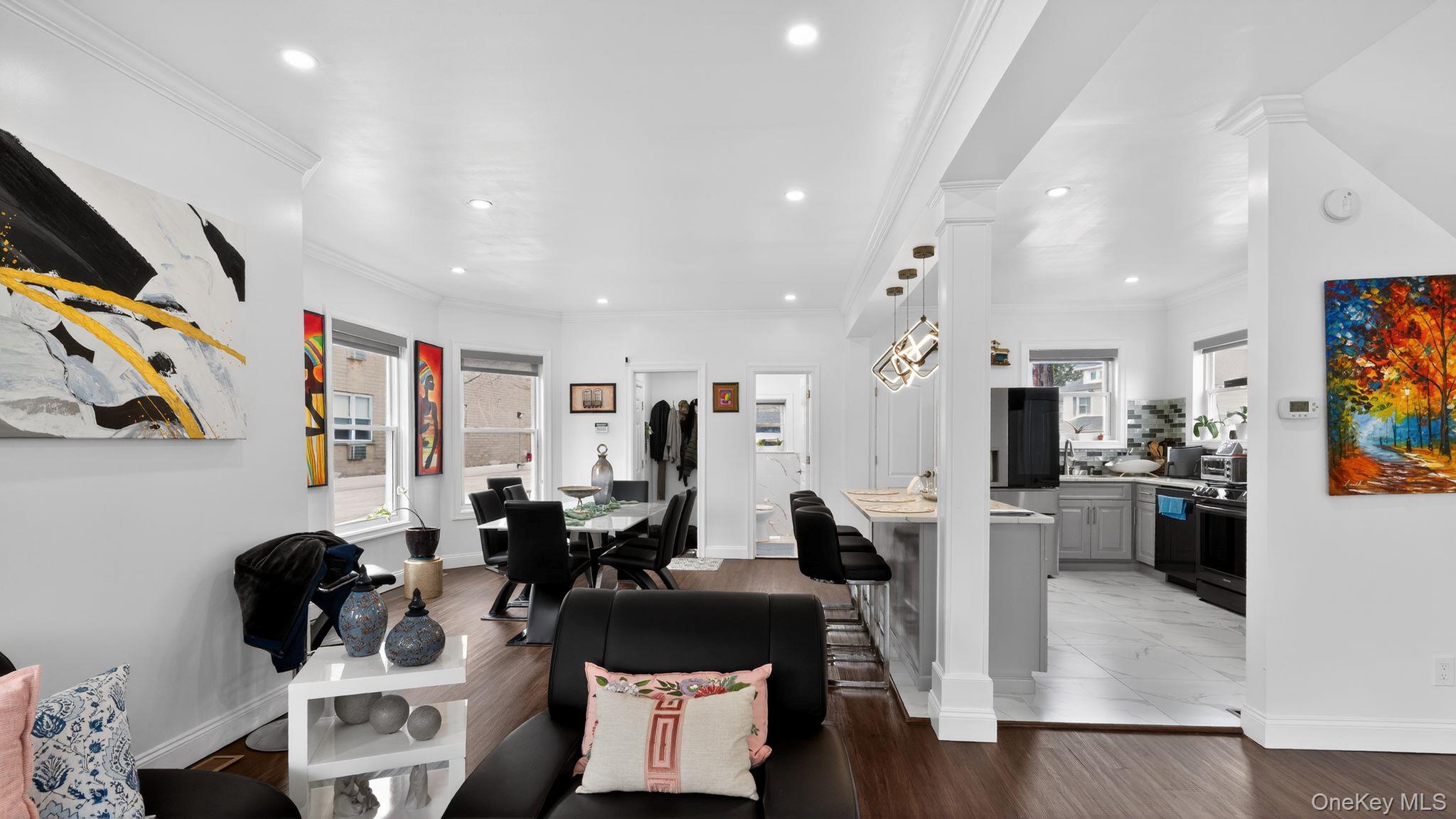 175 Hempstead Avenue