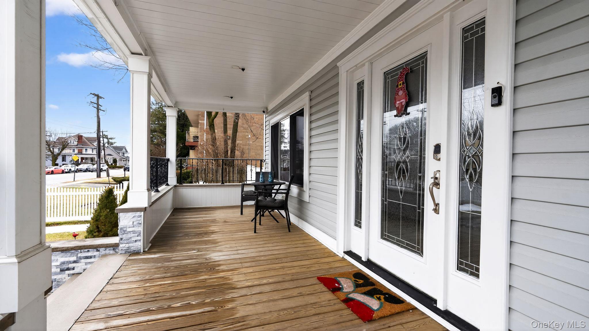 175 Hempstead Avenue