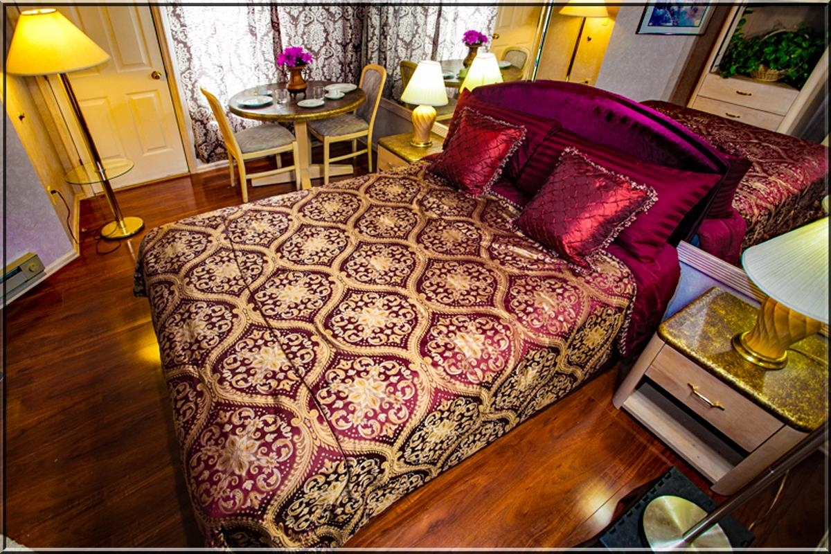 5100 Valley View Drive Unit: # 211