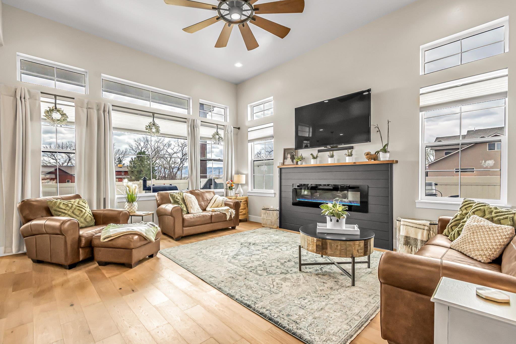 2533 Woody Creek Drive