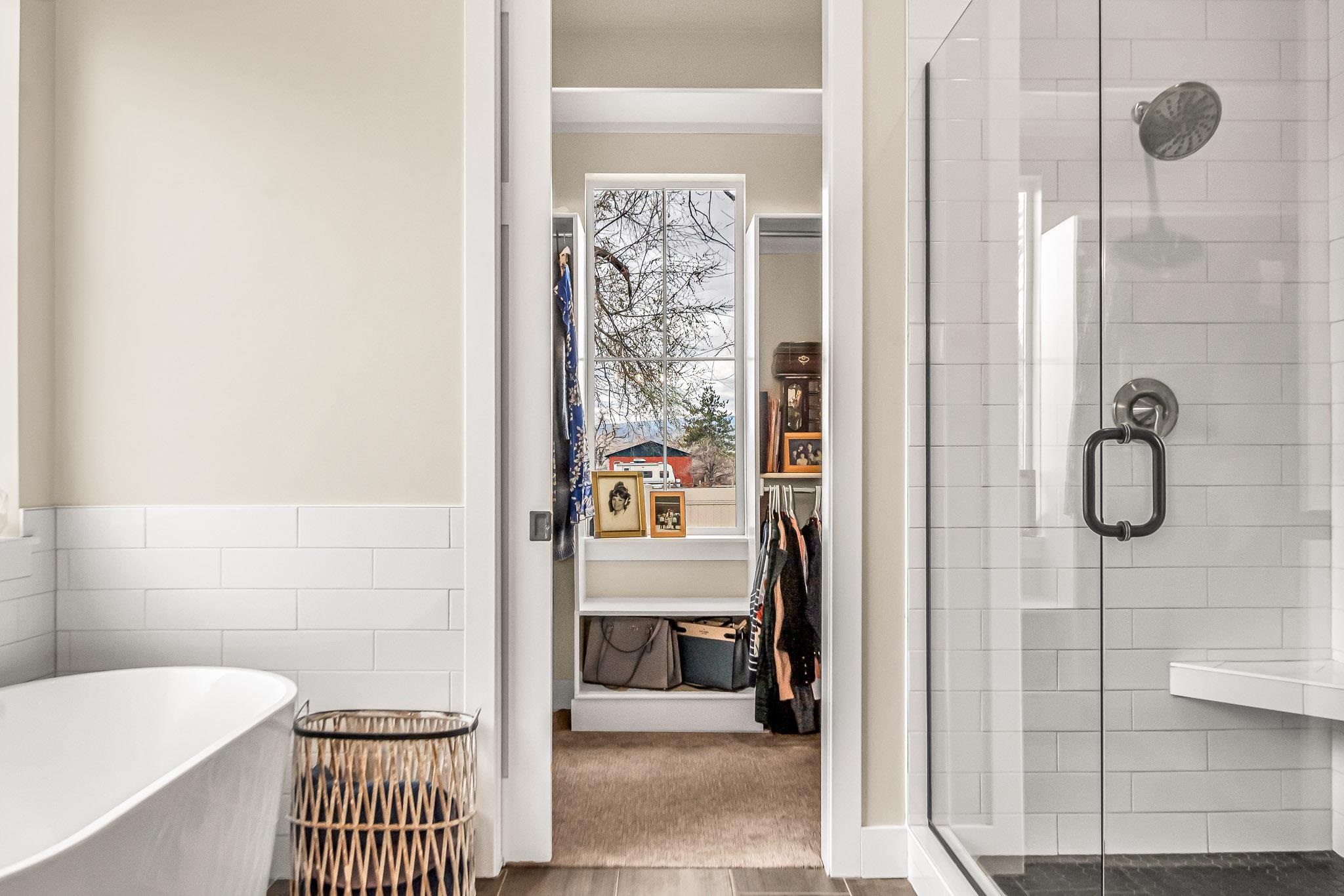 2533 Woody Creek Drive