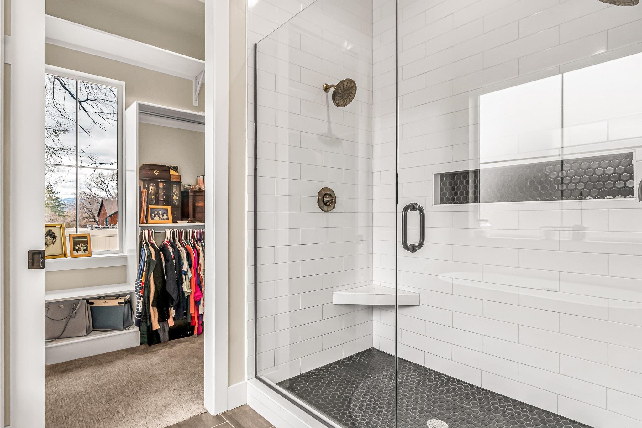 2533 Woody Creek Drive