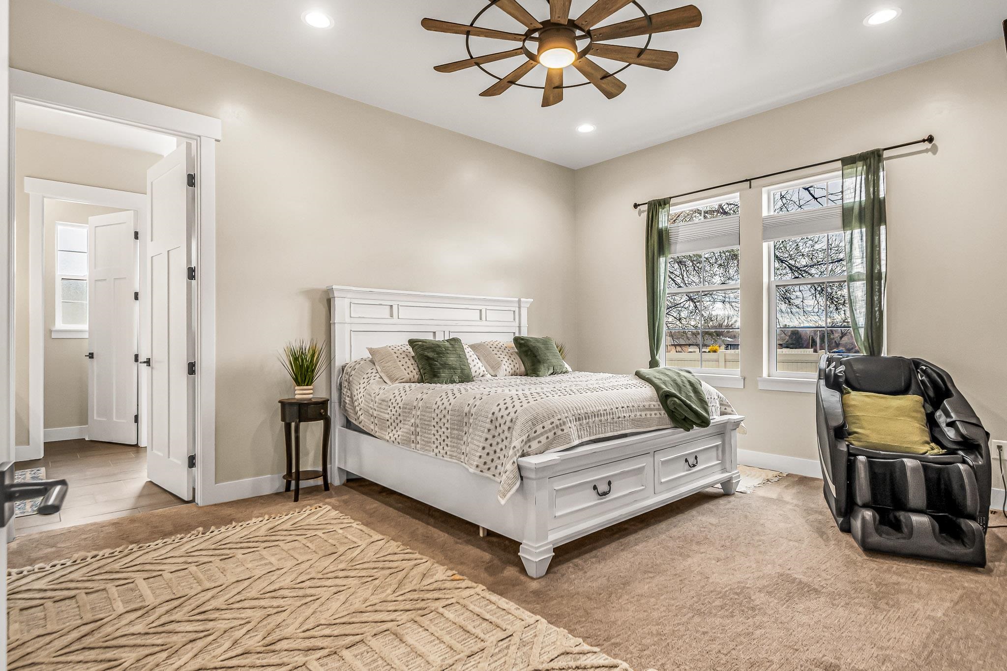 2533 Woody Creek Drive