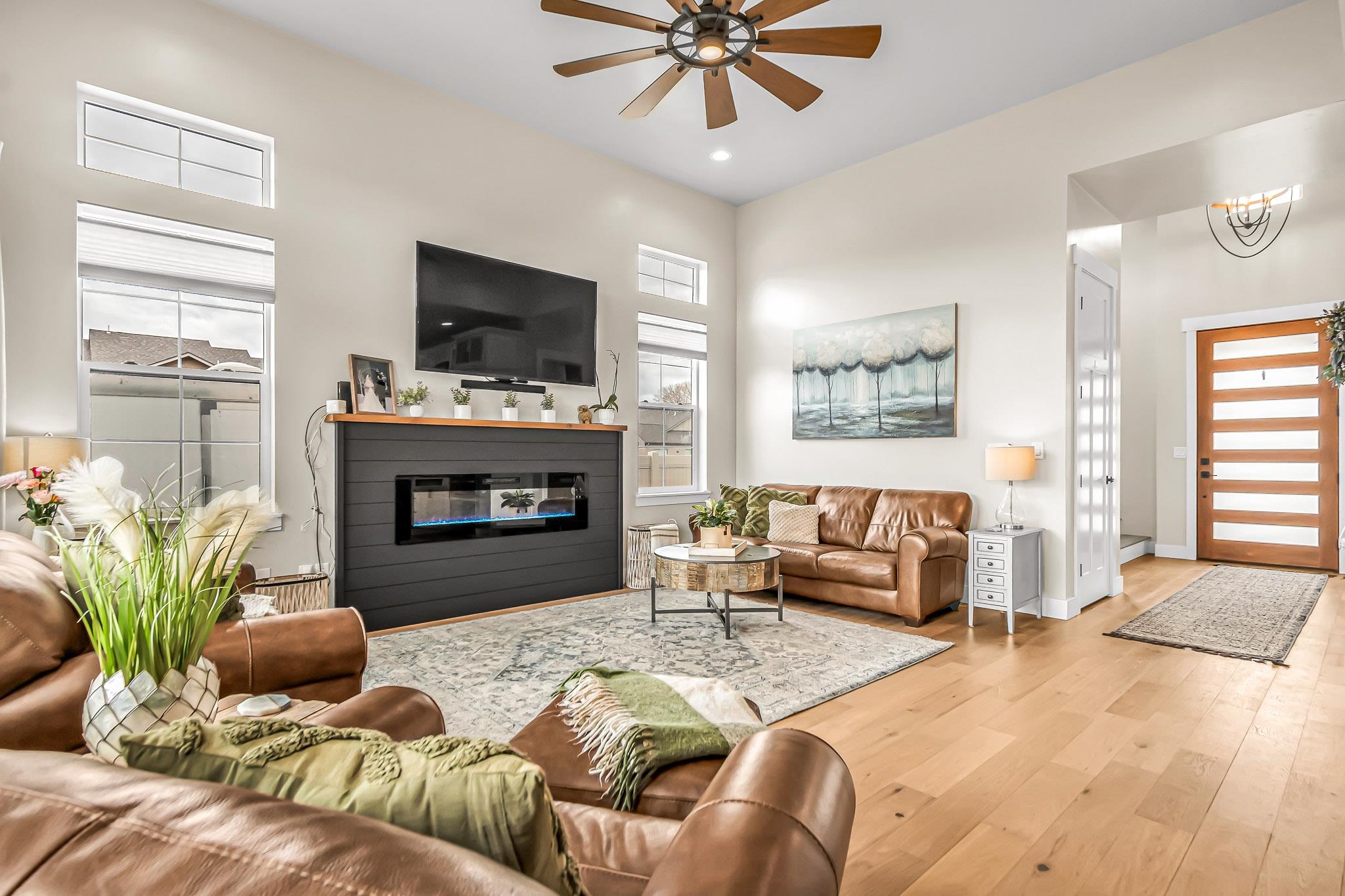 2533 Woody Creek Drive