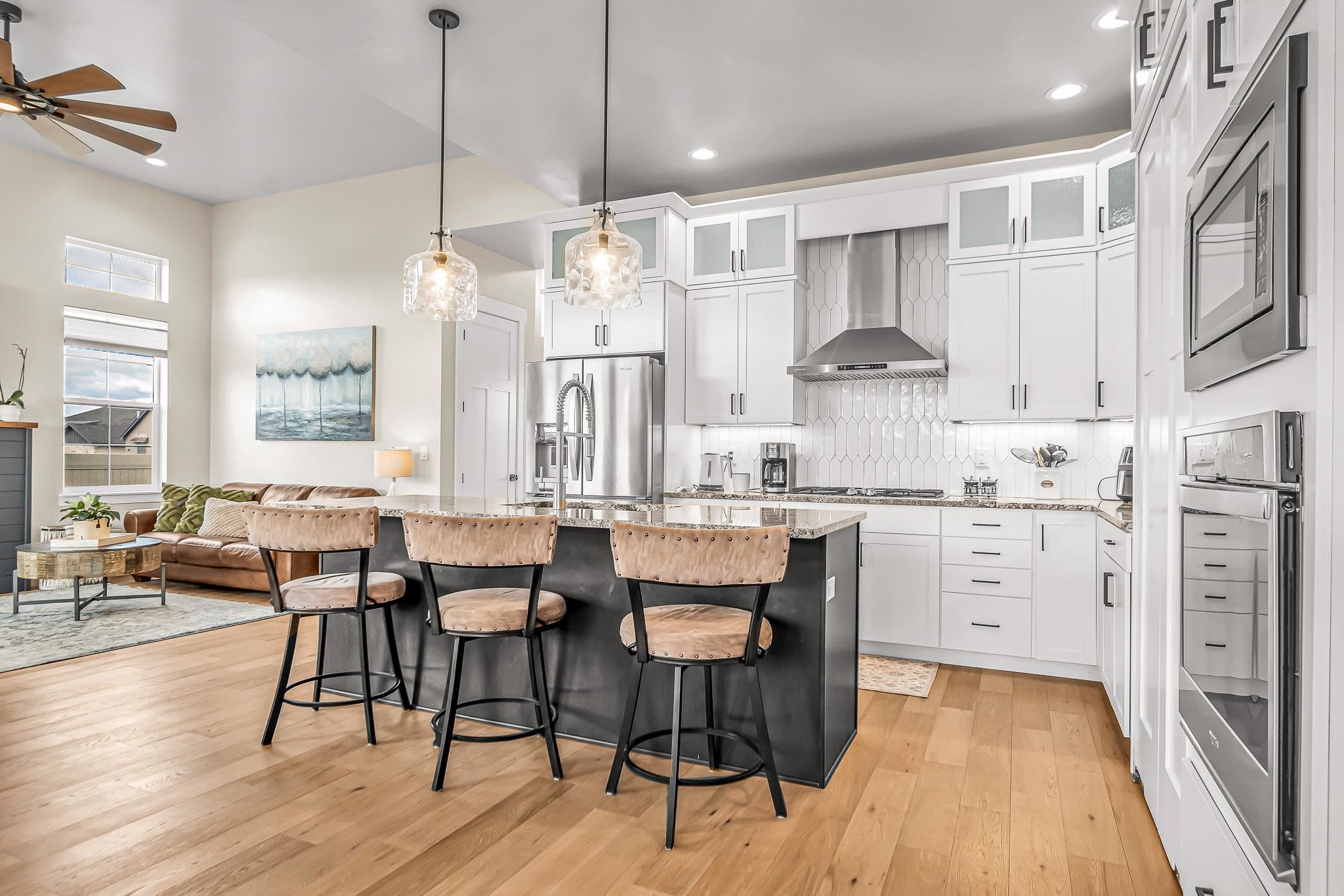 2533 Woody Creek Drive