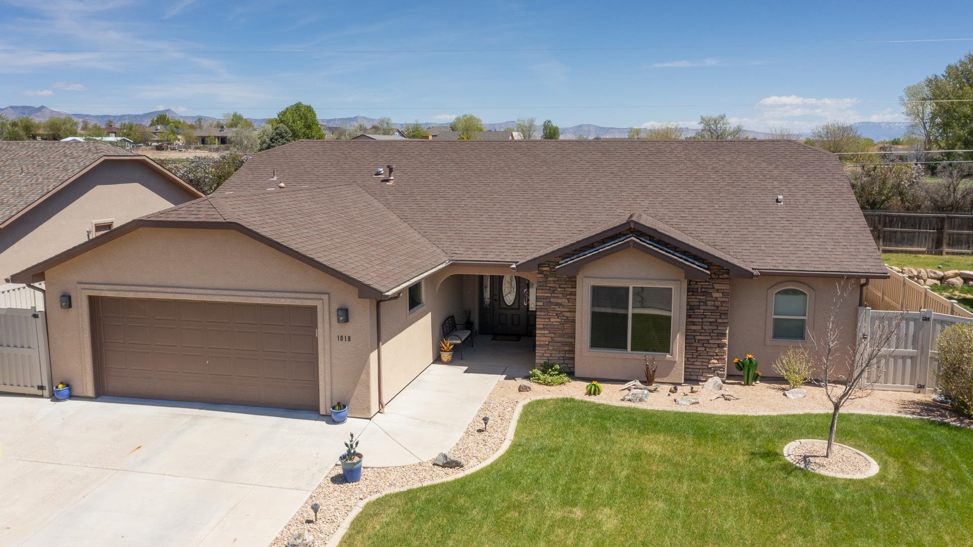 1018 Echo Canyon Street