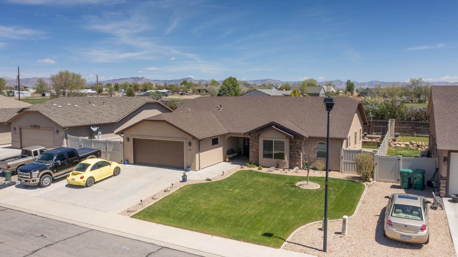 1018 Echo Canyon Street