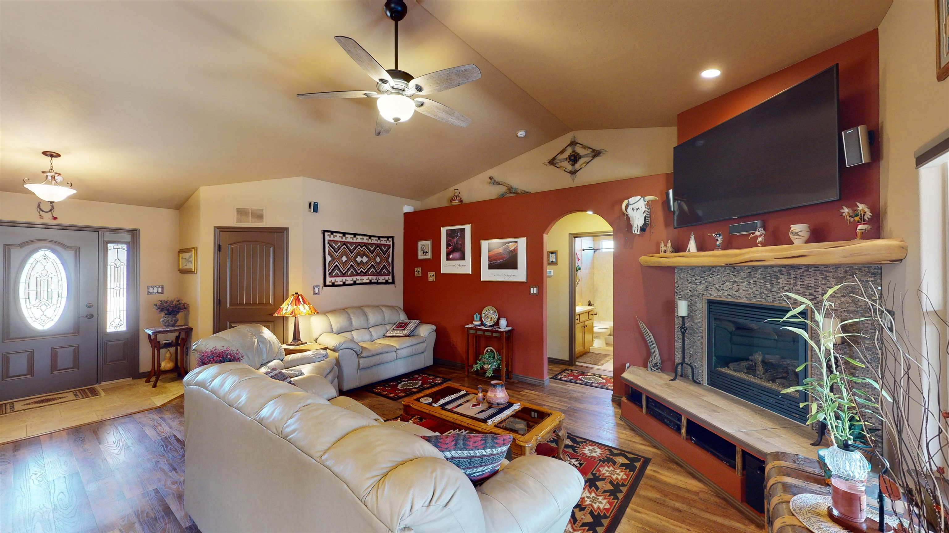 1018 Echo Canyon Street