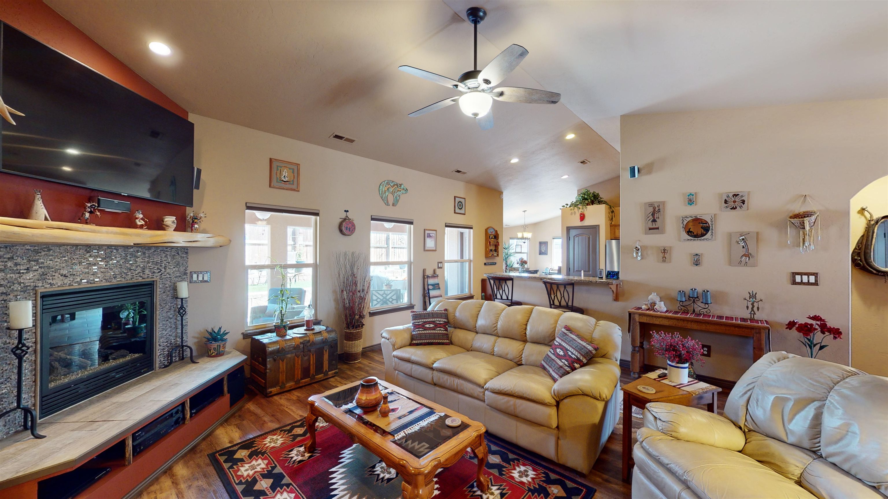 1018 Echo Canyon Street