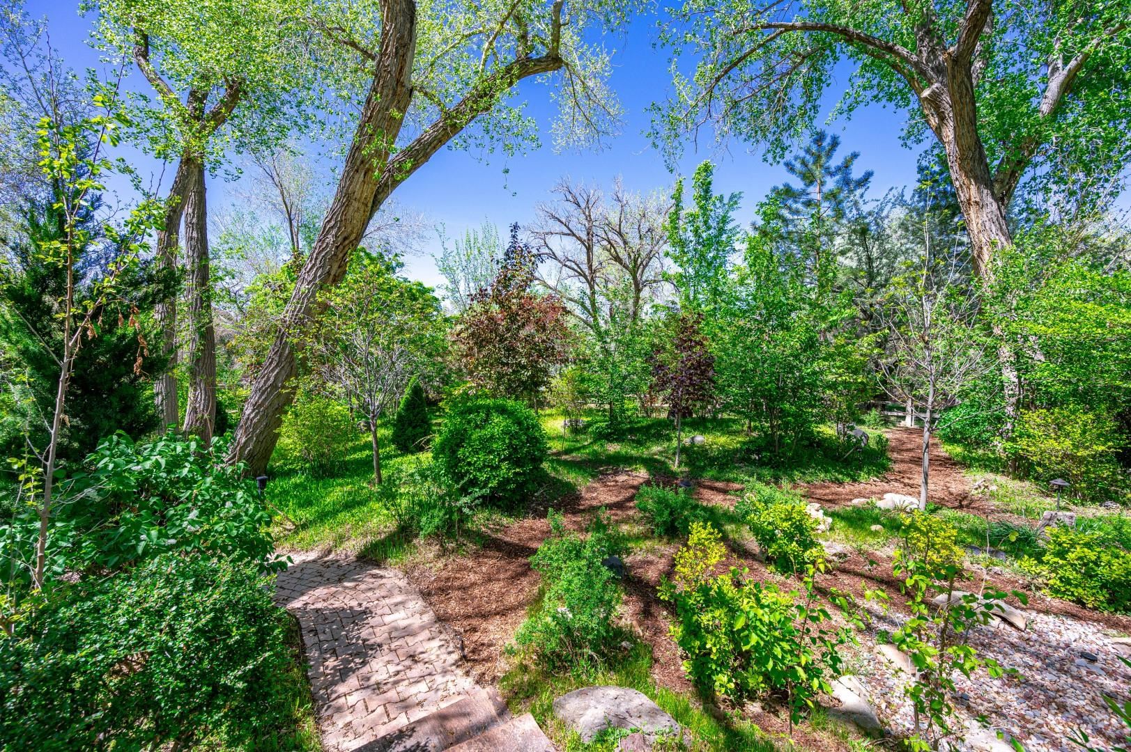 688 Moonridge Circle