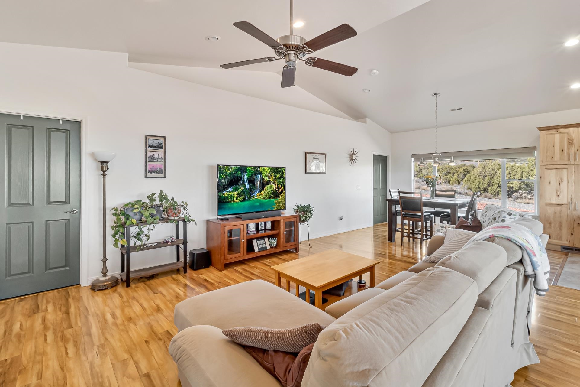 154 Little Park Road