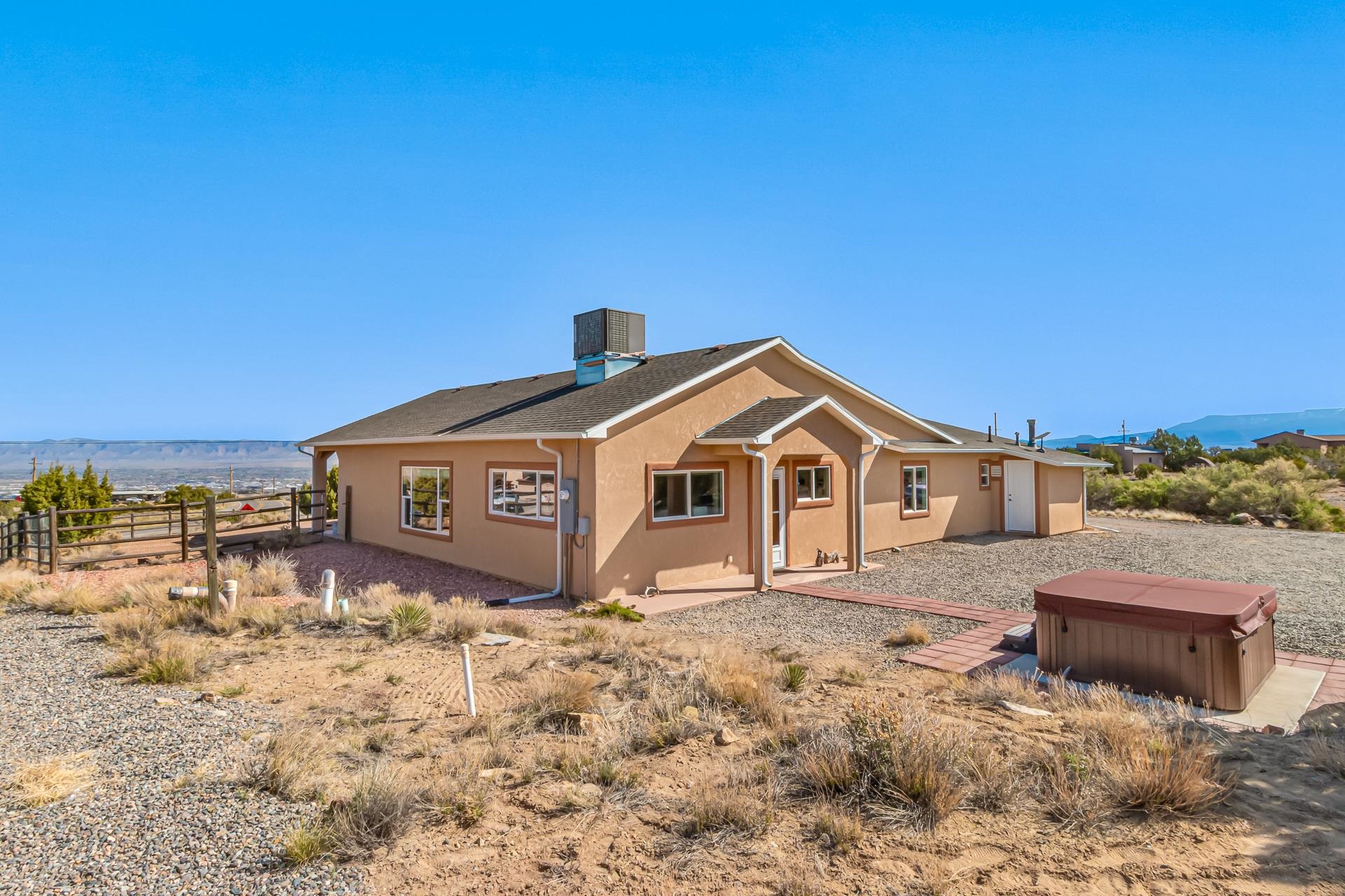 154 Little Park Road