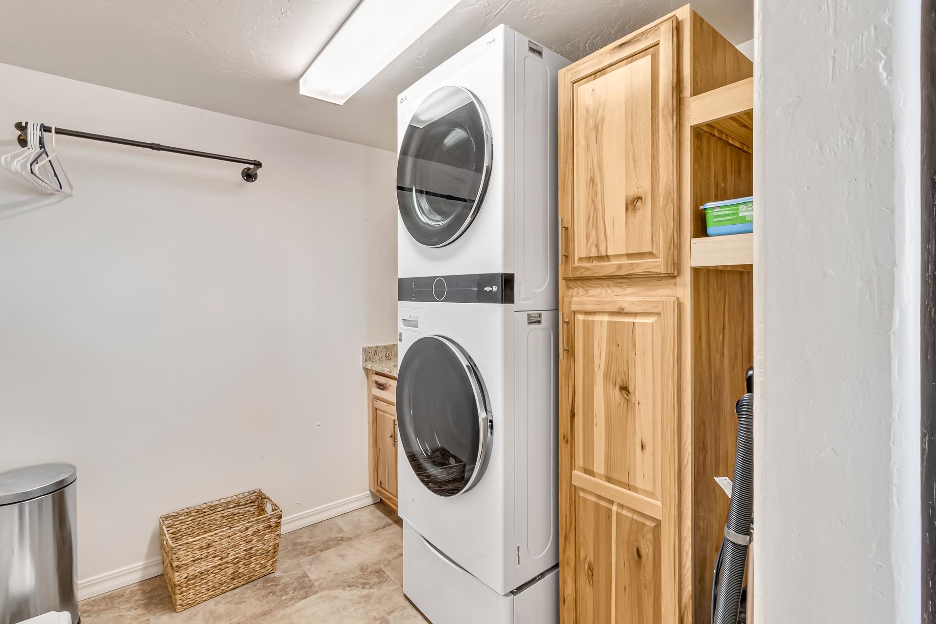 154 Little Park Road