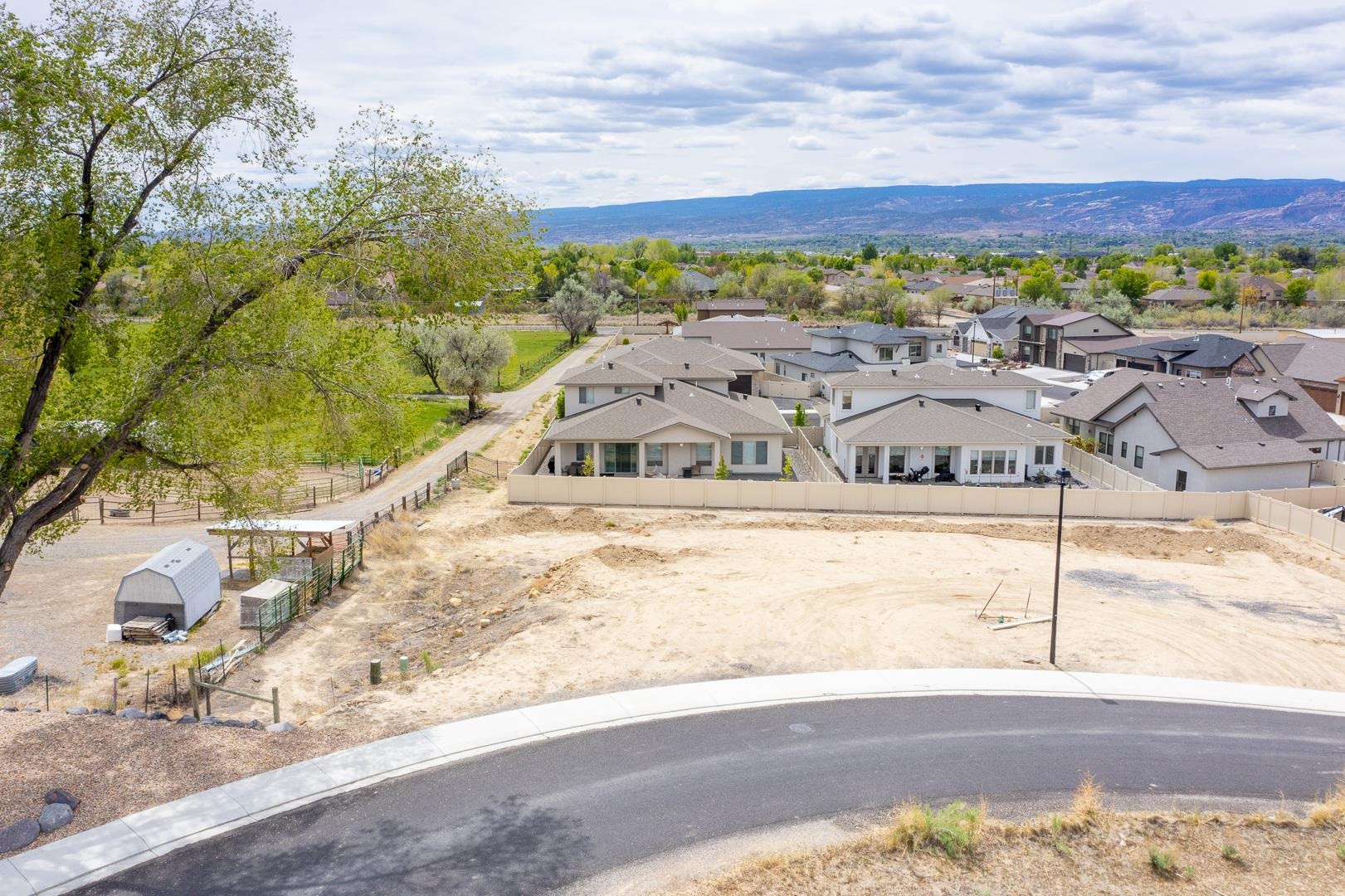 2523 Woody Creek Drive