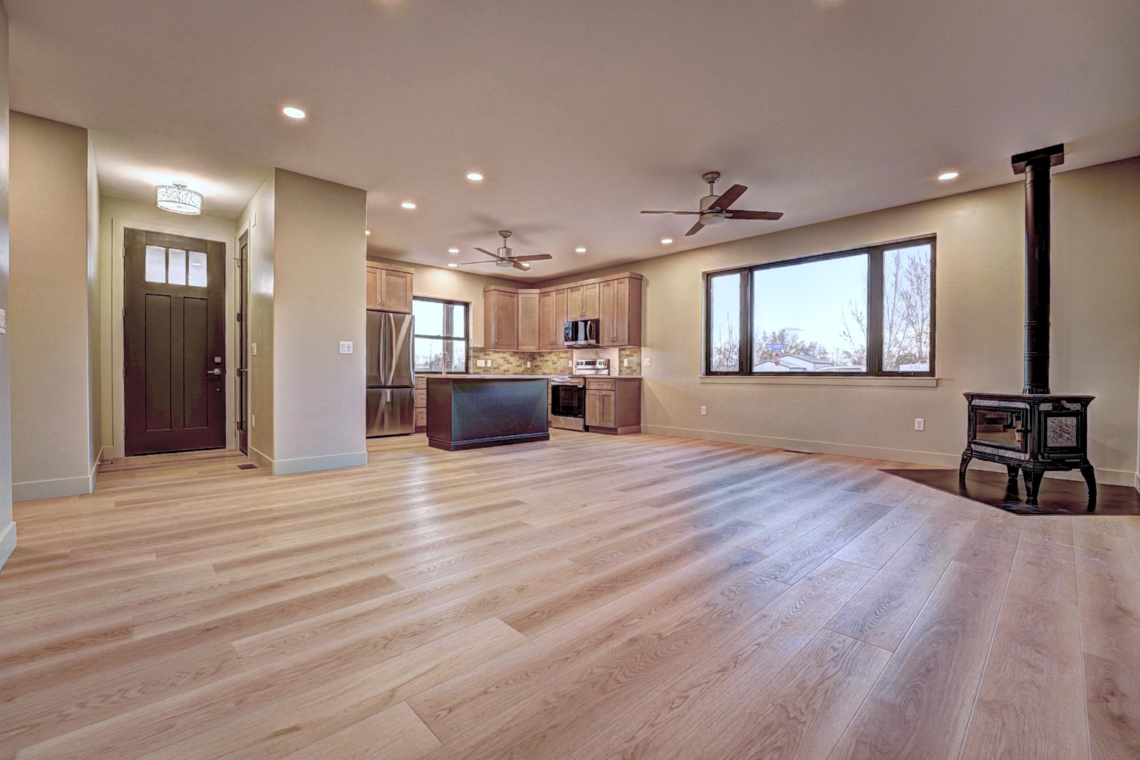 234 N Sycamore Street