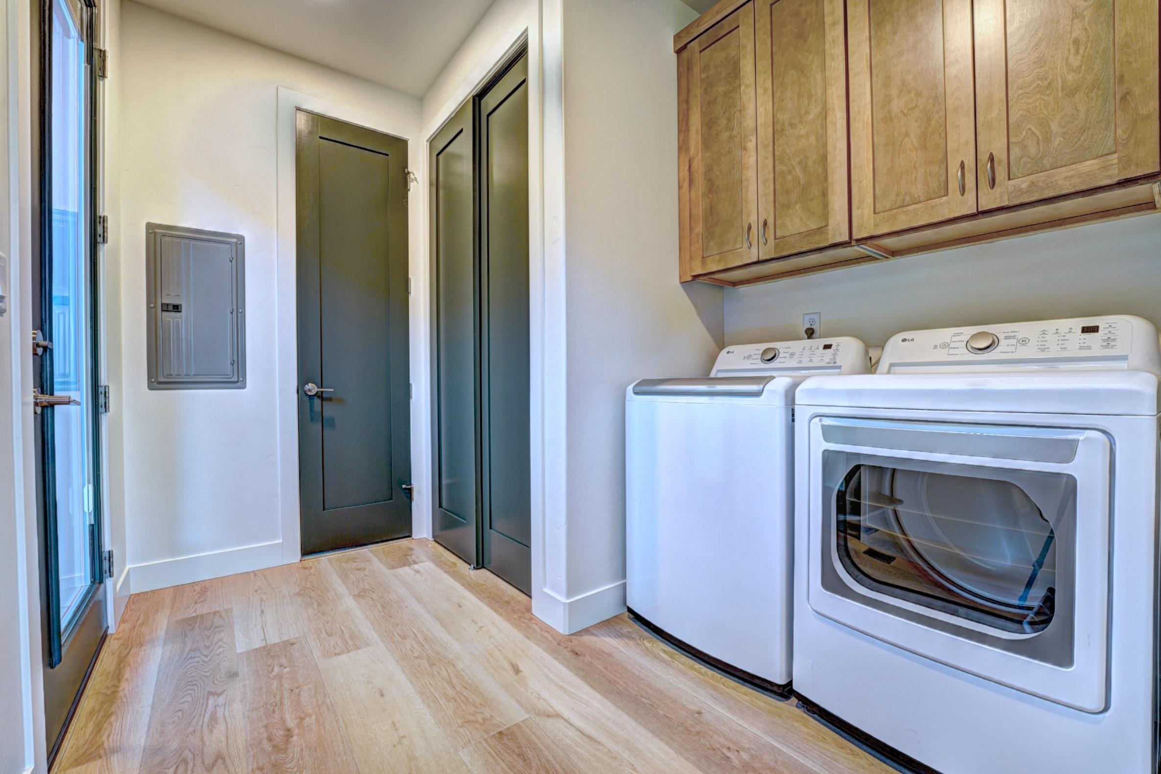 234 N Sycamore Street